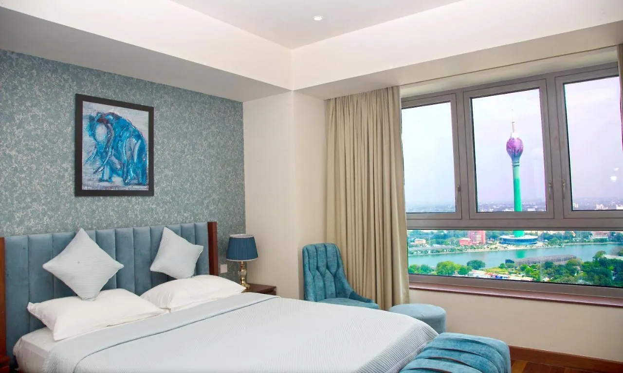 Cinnamon Life - Luxury 2 Bedroom Apartment Overlooking Colombo City