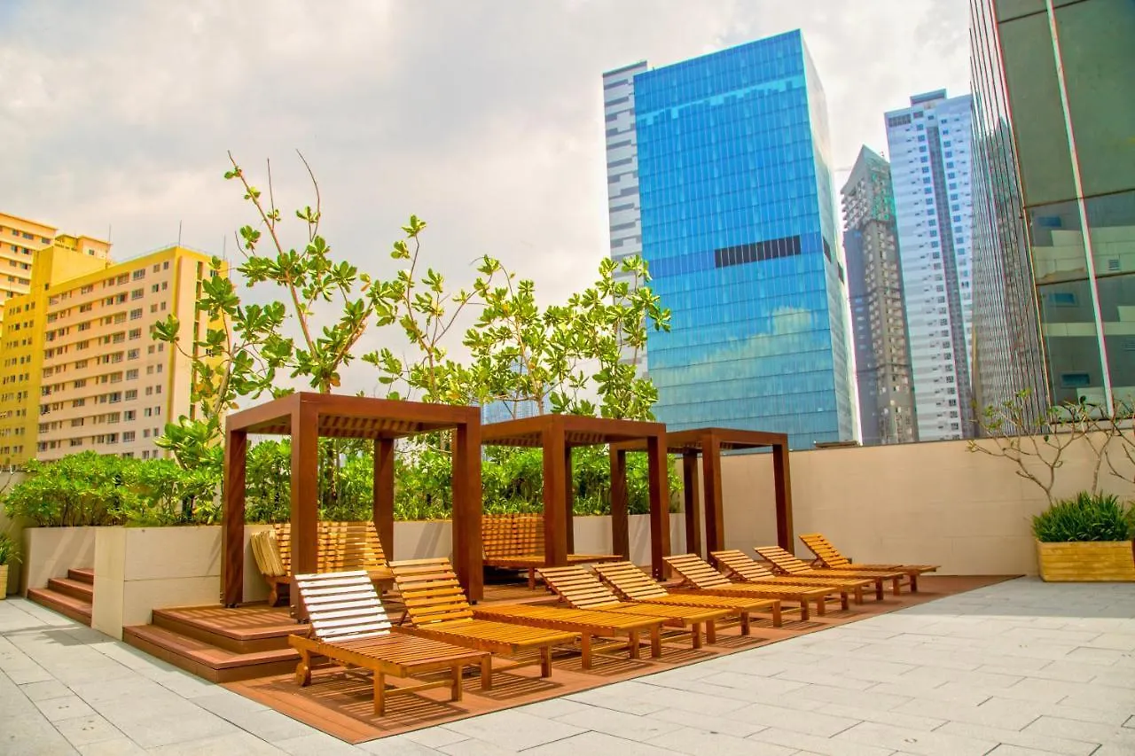 Cinnamon Life - Luxury 2 Bedroom Apartment Overlooking Colombo City Sri Lanka